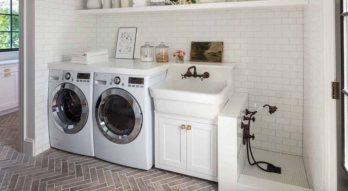Laundry Area Cleaning Services